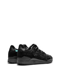 Chaussures de sport noires Asics