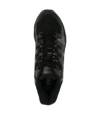 Chaussures de sport noires Asics