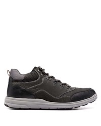 Chaussures de sport noires Geox