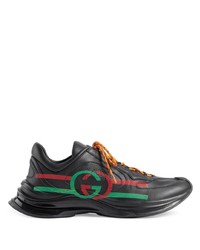 Chaussures de sport noires Gucci