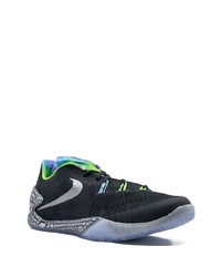 Chaussures de sport noires Nike