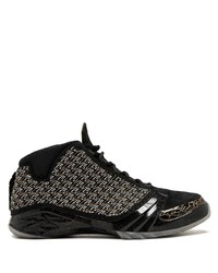 Chaussures de sport noires Jordan