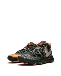 Chaussures de sport noires Nike