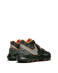 Chaussures de sport noires Nike