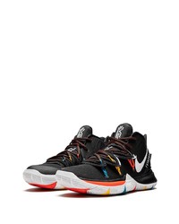 Chaussures de sport noires Nike