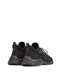 Chaussures de sport noires Prada