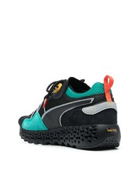 Chaussures de sport noires Puma