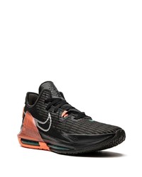 Chaussures de sport noires Nike