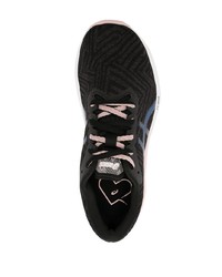 Chaussures de sport noires Asics