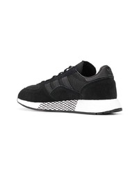 Chaussures de sport noires adidas