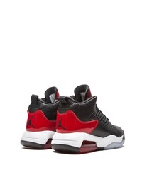 Chaussures de sport noires Jordan