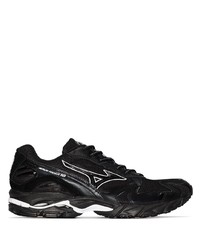 Chaussures de sport noires Mizuno