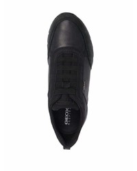 Chaussures de sport noires Geox