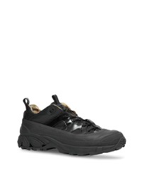 Chaussures de sport noires Burberry