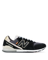 Chaussures de sport noires New Balance