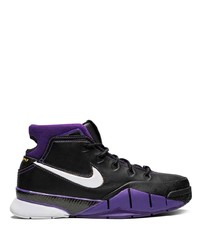 Chaussures de sport noires Nike