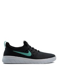 Chaussures de sport noires Nike