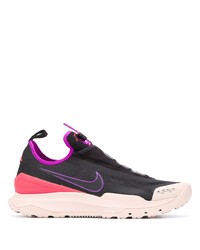 Chaussures de sport noires Nike