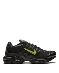 Chaussures de sport noires Nike