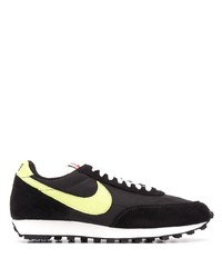 Chaussures de sport noires Nike