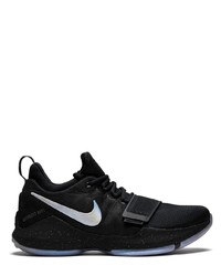 Chaussures de sport noires Nike