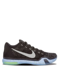 Chaussures de sport noires Nike