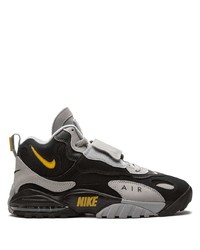 Chaussures de sport noires Nike