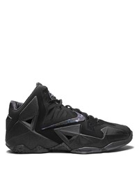 Chaussures de sport noires Nike