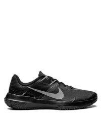 Chaussures de sport noires Nike