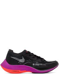 Chaussures de sport noires Nike