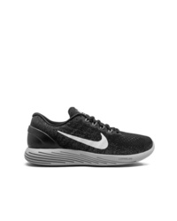 Chaussures de sport noires Nike