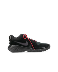 Chaussures de sport noires Nike