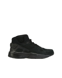 Chaussures de sport noires Nike