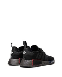 Chaussures de sport noires adidas