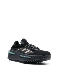 Chaussures de sport noires adidas