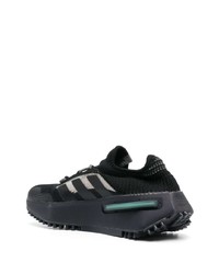 Chaussures de sport noires adidas