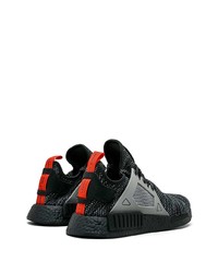 Chaussures de sport noires adidas