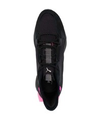 Chaussures de sport noires Puma