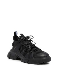 Chaussures de sport noires McQ