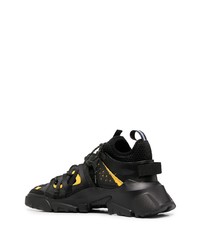 Chaussures de sport noires McQ Swallow