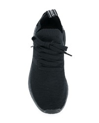 Chaussures de sport noires adidas