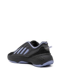 Chaussures de sport noires adidas