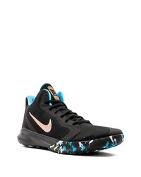 Chaussures de sport noires Nike