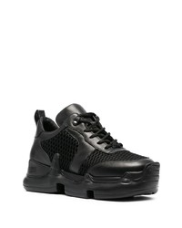 Chaussures de sport noires SWEA