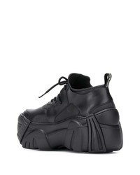 Chaussures de sport noires SWEA