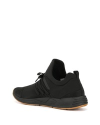 Chaussures de sport noires Arkk