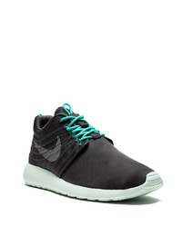 Chaussures de sport noires Nike