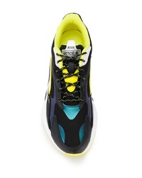 Chaussures de sport noires Puma