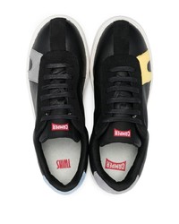 Chaussures de sport noires Camper