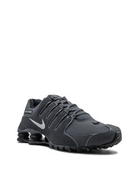 Chaussures de sport noires Nike